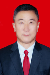 黨支部書記、總經(jīng)理 高社堂